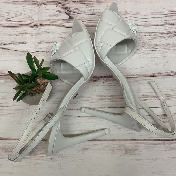 Kurt Geiger London Kensington Quilted Dress Sandals - Picture 13 of 14